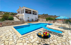 Awesome home in Koroni with Outdoor swimming pool, WiFi and 4 Bedrooms